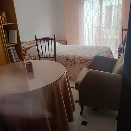 Piso Alquiler Laureles * גרנדה